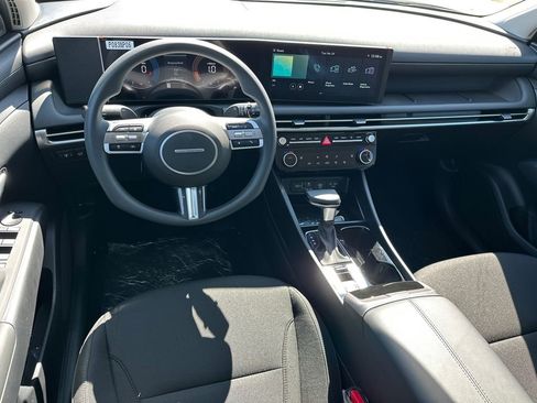 New 2026 Hyundai Tucson SEL FWD image 23
