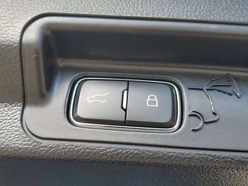 Certified 2023 Ford Explorer Limited w/ Equipment Group 301A image 13