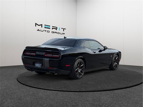 Used 2019 Dodge Challenger R/T Scat Pack w/ Plus Package image 9