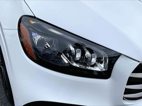 Used 2024 Mercedes-Benz GLS 450 4MATIC image 28