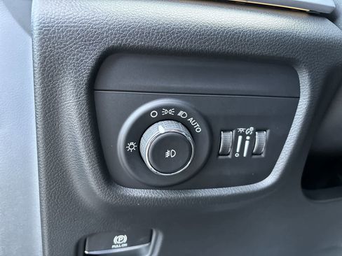 New 2026 Jeep Grand Cherokee Limited Reserve image 10