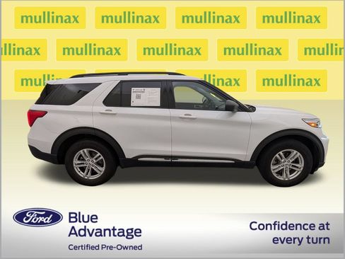 Used 2020 Ford Explorer XLT w/ Equipment Group 202A AWD/4WD image 2