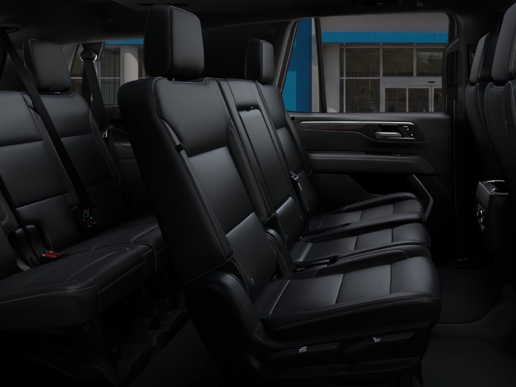 New 2027 Chevrolet Tahoe Z71 w/ Sun And Tow Package AWD/4WD image 17