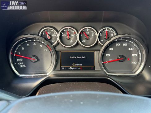 Used 2021 Chevrolet Tahoe LT w/ LT Signature Package image 18