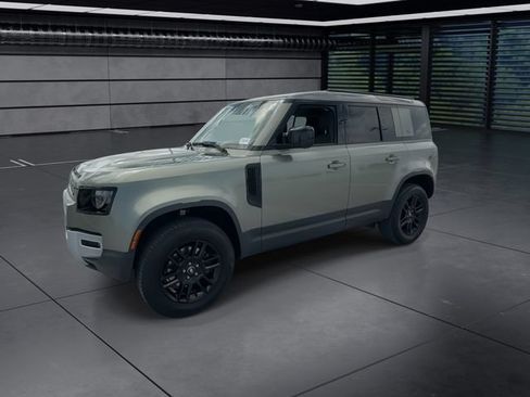 Used 2024 Land Rover Defender 110 S AWD/4WD image 4