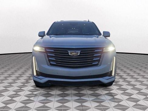 Certified 2023 Cadillac Escalade ESV Premium Luxury Platinum AWD/4WD image 2