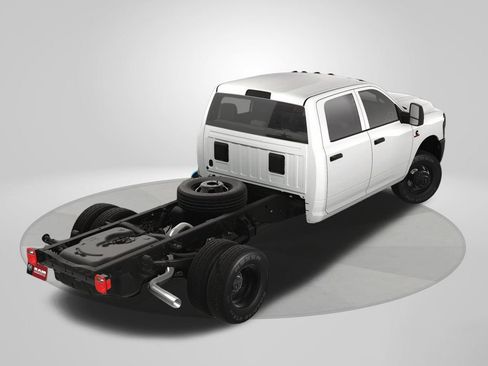 New 2025 RAM 3500 Tradesman AWD/4WD image 5