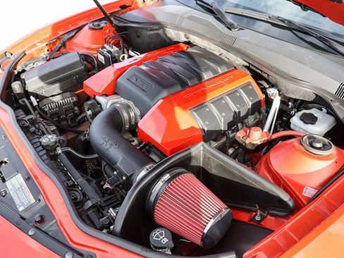 Used 2010 Chevrolet Camaro SS RWD image 17