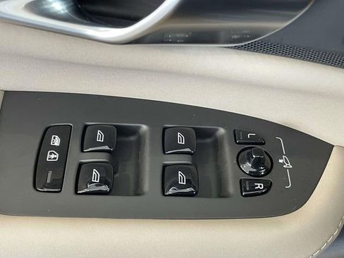 Used 2026 Volvo XC90 B5 Plus w/ Protection Package image 28