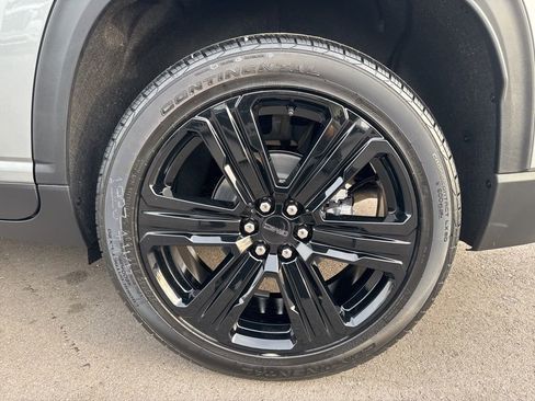 New 2026 GMC Acadia Elevation w/ Black Edition FWD image 35