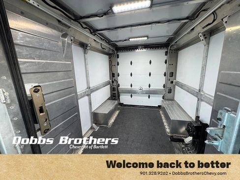 Used 2024 Chevrolet Brightdrop 400 w/ Commercial Equipment Package AWD/4WD image 35