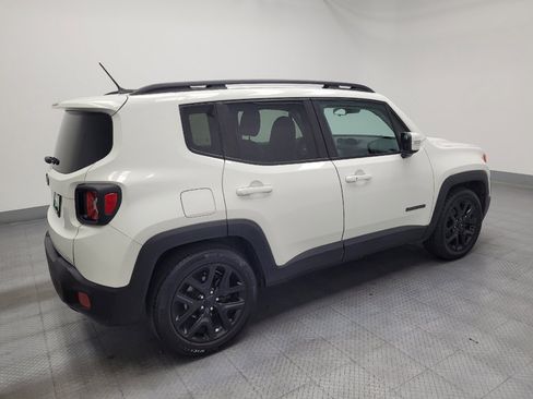 Used 2017 Jeep Renegade Altitude image 10