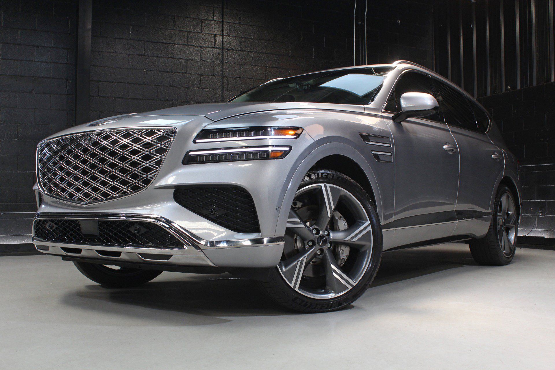 Used 2025 Genesis GV80 3.5T Prestige AWD/4WD image 4