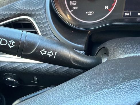 Used 2019 Chevrolet Cruze LS w/ LS Fleet Convenience Package FWD image 14