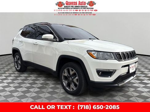 Used 2018 Jeep Compass Limited w/ Navigation Group image 1