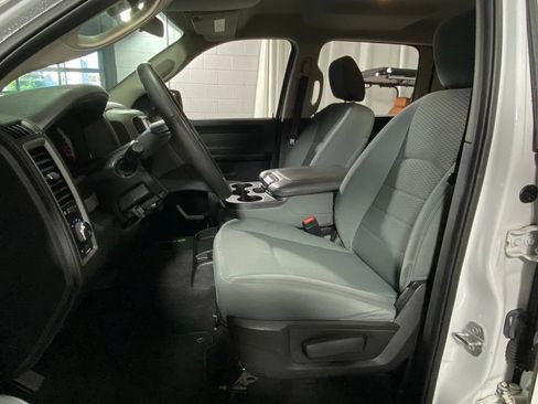 Used 2017 RAM 1500 Express AWD/4WD image 18