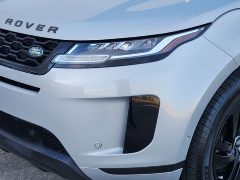 Certified 2021 Land Rover Range Rover Evoque S image 9