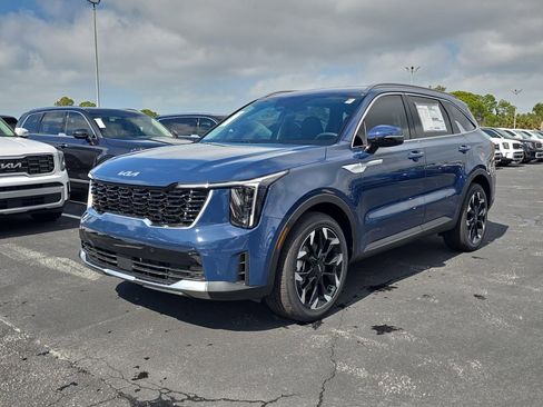 New 2026 Kia Sorento EX FWD image 4