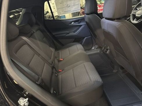 New 2026 Chevrolet Equinox LT AWD/4WD image 24