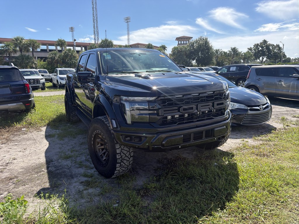 Used 2025 Ford F150 Raptor AWD/4WD image 2