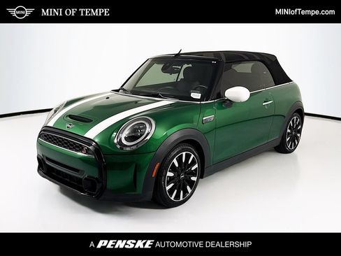 Certified 2022 MINI Cooper S w/ Premium Package FWD image 1
