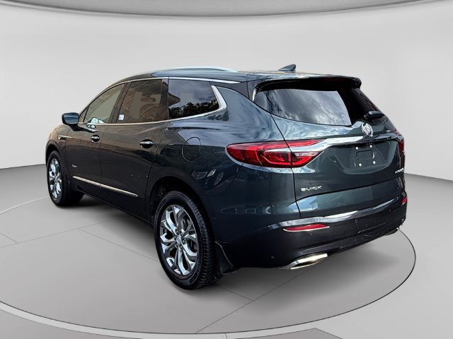 Used 2018 Buick Enclave Avenir w/ Avenir Technology Package AWD/4WD image 3