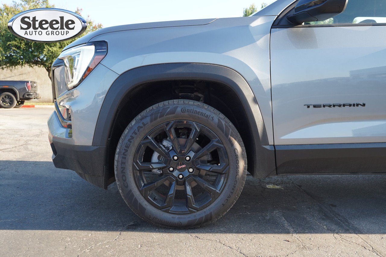 New 2026 GMC Terrain Elevation w/ Black Edition FWD image 29