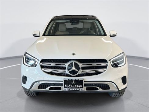 Certified 2022 Mercedes-Benz GLC 300 4MATIC image 2