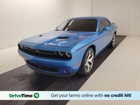 Used 2015 Dodge Challenger SXT Plus w/ Technology Group RWD image 1