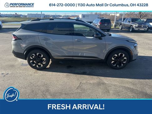 Used 2023 Kia Sportage X-Line w/ X-Line Premium Package image 3