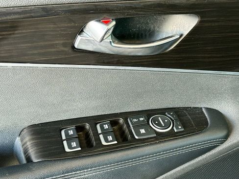 Used 2020 Kia Sorento EX FWD image 19