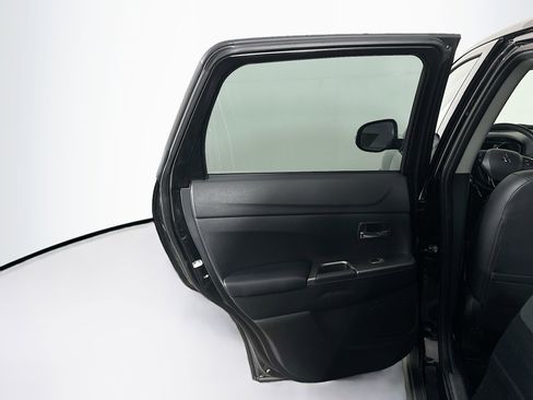 Used 2025 Mitsubishi Outlander Sport ES image 25