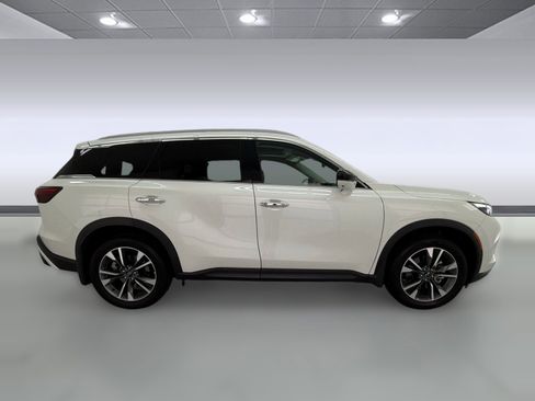 Used 2025 INFINITI QX60 Luxe image 7