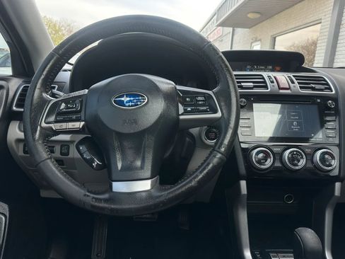 Used 2016 Subaru Forester 2.5i Touring w/ Eyesight & Navigation System image 28