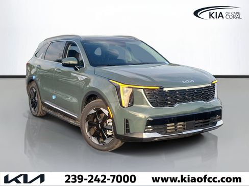 New 2026 Kia Sorento EX AWD/4WD image 1