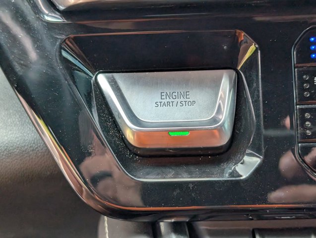 Used 2023 GMC Sierra 1500 Denali Ultimate AWD/4WD image 25