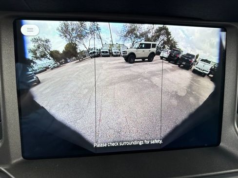 New 2025 Ford Bronco Badlands image 25