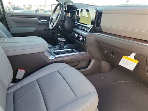 New 2026 GMC Sierra 1500 SLT w/ SLT Premium Plus Package image 21