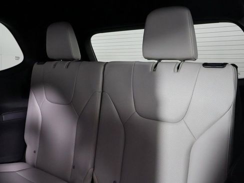 Used 2025 Lexus TX 350 AWD image 12