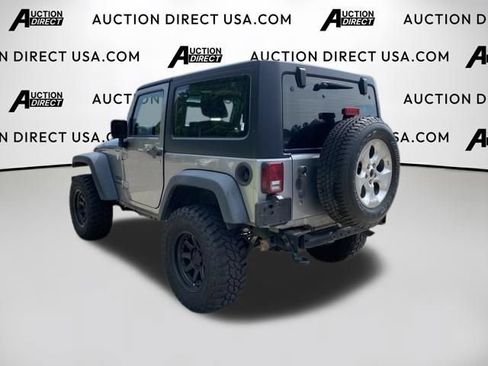 Used 2013 Jeep Wrangler Sport AWD/4WD image 11