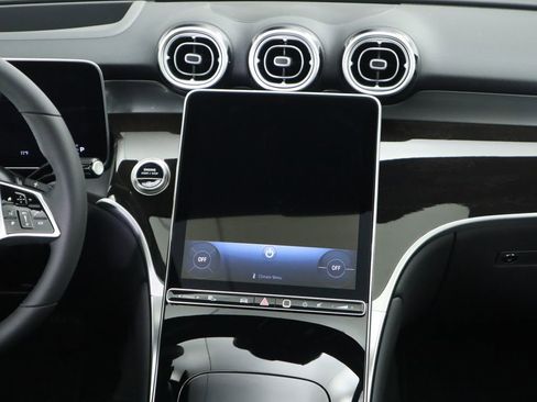Certified 2026 Mercedes-Benz GLC 300 image 15