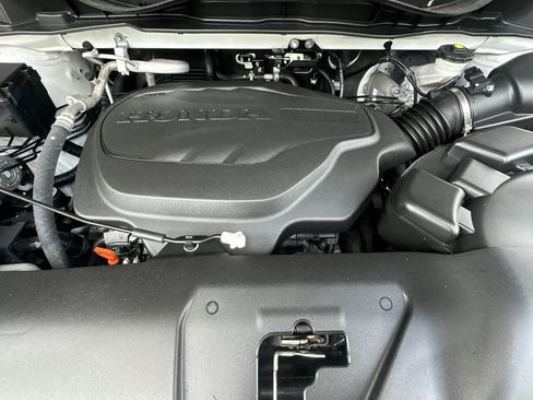 Used 2023 Honda Odyssey EX-L image 12