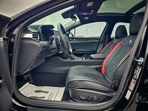 Used 2024 Kia K5 GT w/ GT1 Package image 14