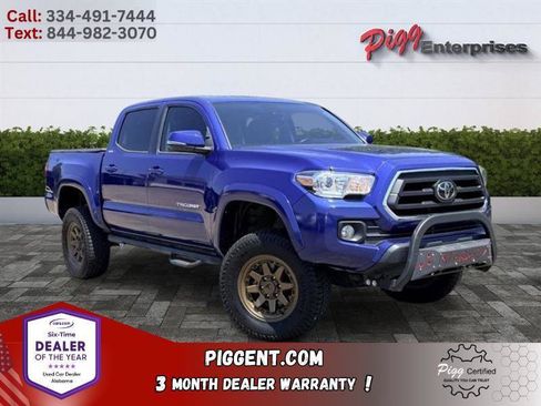 Used 2023 Toyota Tacoma SR5 w/ Technology Package AWD/4WD image 1