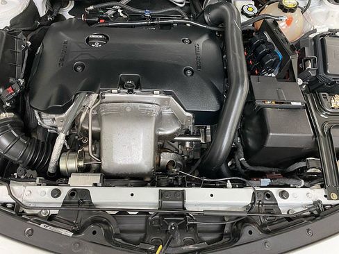 Used 2020 Chevrolet Malibu Premier image 15