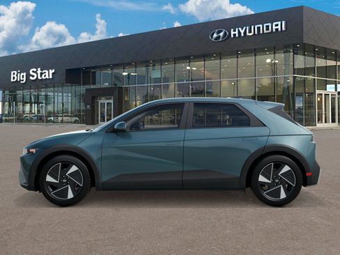 New 2026 Hyundai Ioniq 5 SEL RWD image 3