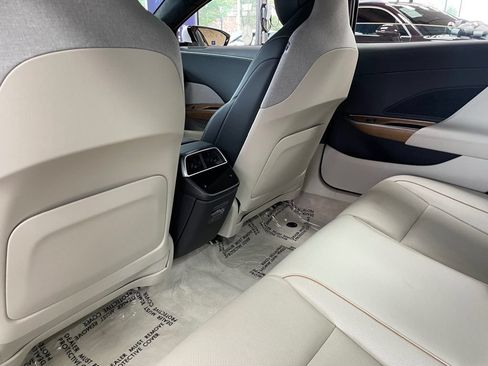 Used 2023 Lucid Air Touring AWD/4WD image 21