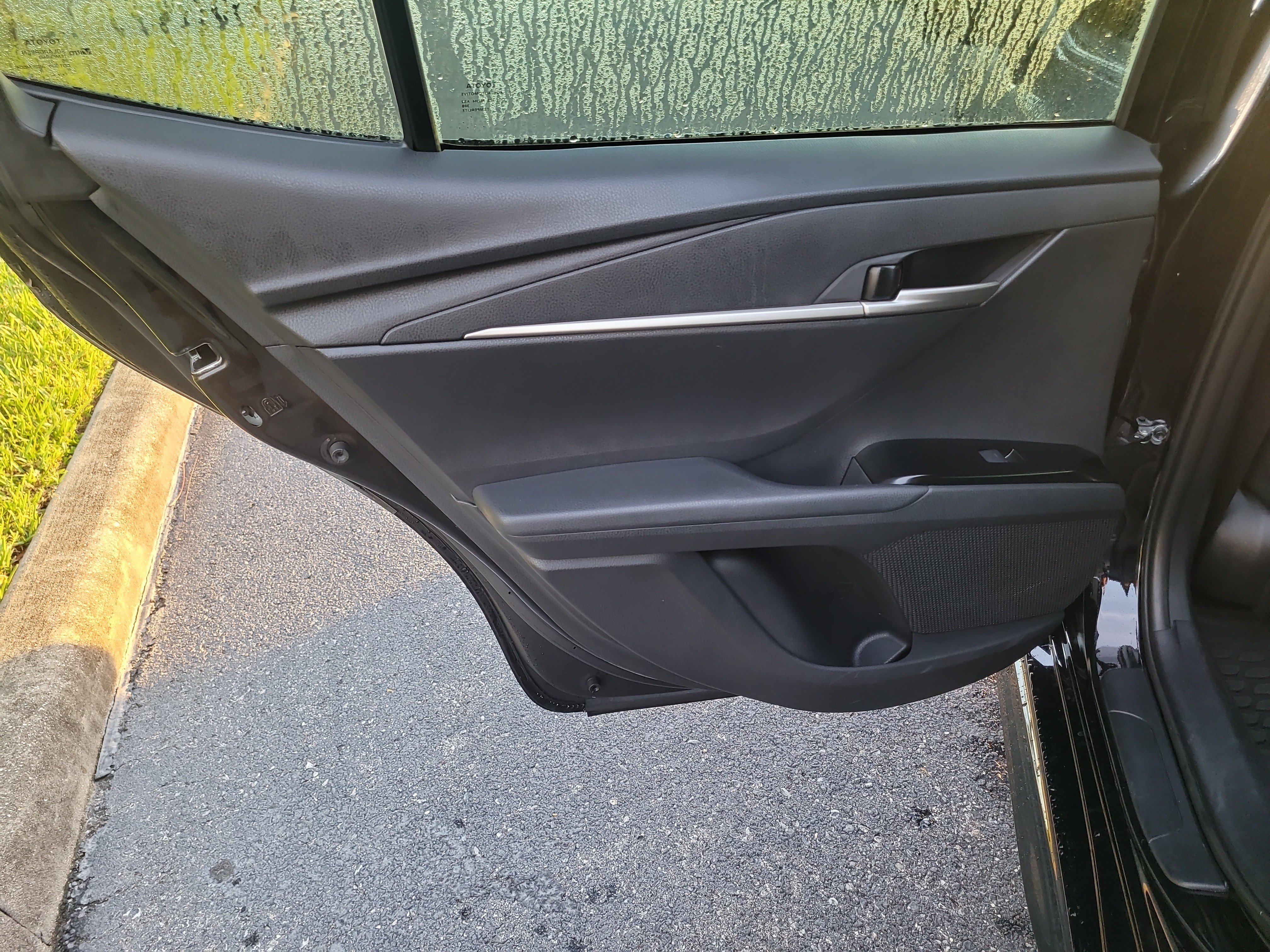 Certified 2025 Toyota Camry SE w/ Convenience Package FWD image 11