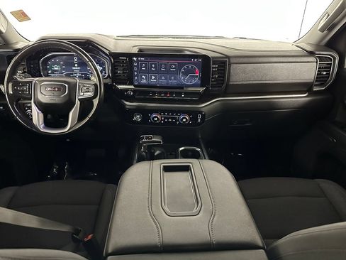 Used 2022 GMC Sierra 1500 Elevation AWD/4WD image 10
