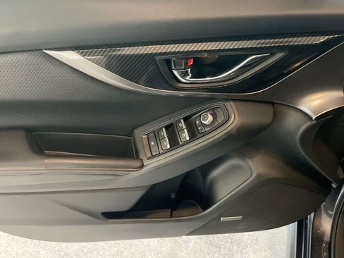 Used 2018 Subaru Crosstrek 2.0i Limited image 13